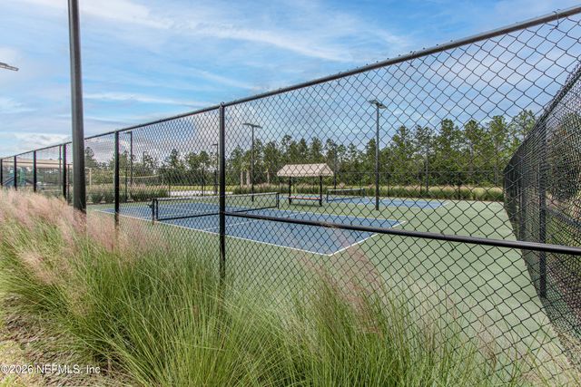2266 FALLING STAR Lane, Green Cove Springs, FL 32043