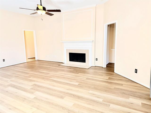 2935 Napoleonic Court, Houston, TX 77014