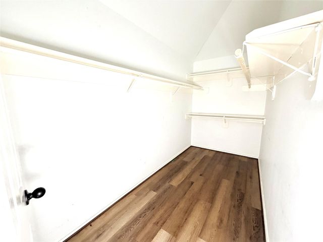 2935 Napoleonic Court, Houston, TX 77014