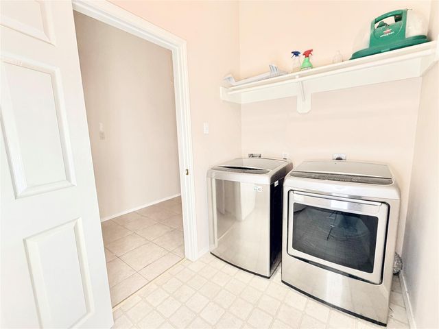 2935 Napoleonic Court, Houston, TX 77014