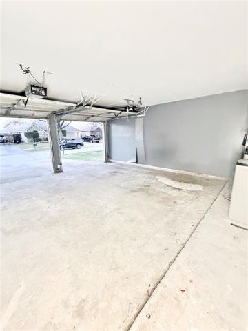 2935 Napoleonic Court, Houston, TX 77014