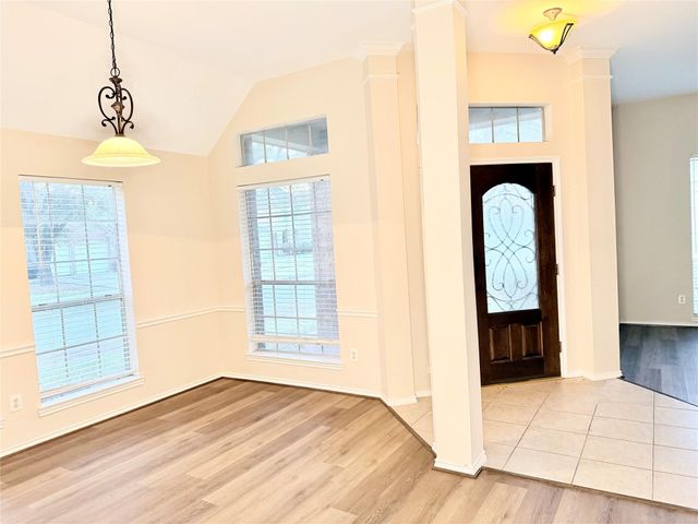 2935 Napoleonic Court, Houston, TX 77014