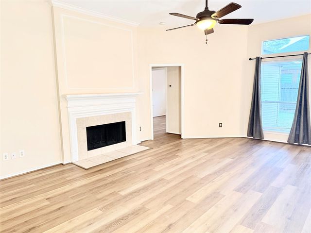 2935 Napoleonic Court, Houston, TX 77014