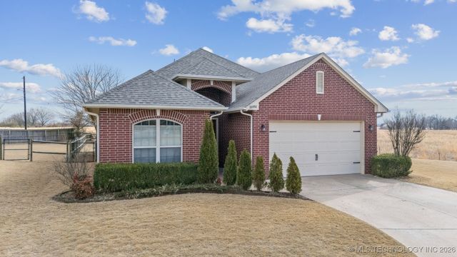 26990 E 143rd Street S, Coweta, OK 74429