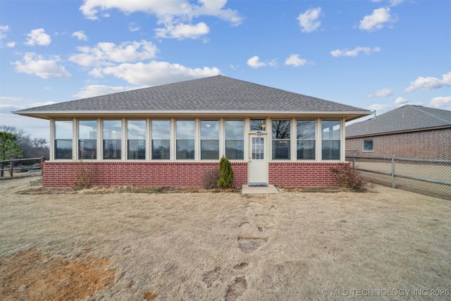 26990 E 143rd Street S, Coweta, OK 74429