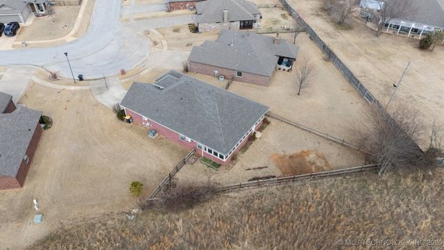 26990 E 143rd Street S, Coweta, OK 74429