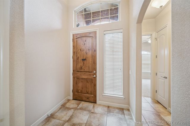 26990 E 143rd Street S, Coweta, OK 74429