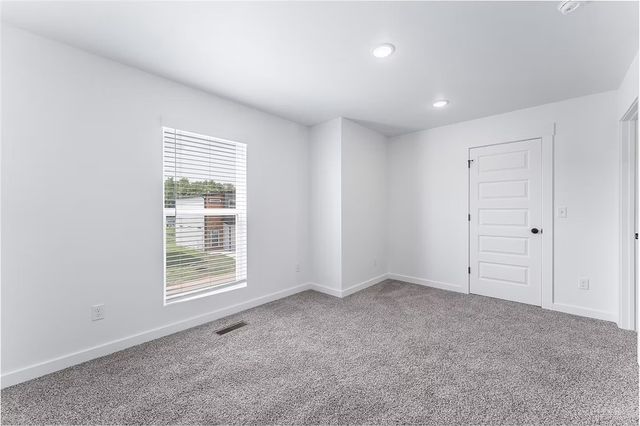 541 Discovery Avenue, Bentonville, AR 72712