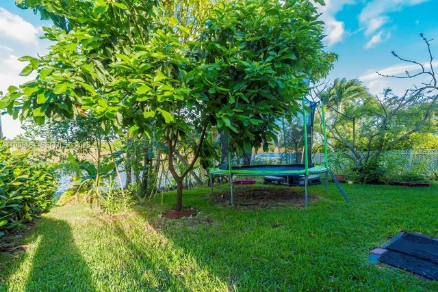 1941 SW 148th Way, Miramar, FL 33027