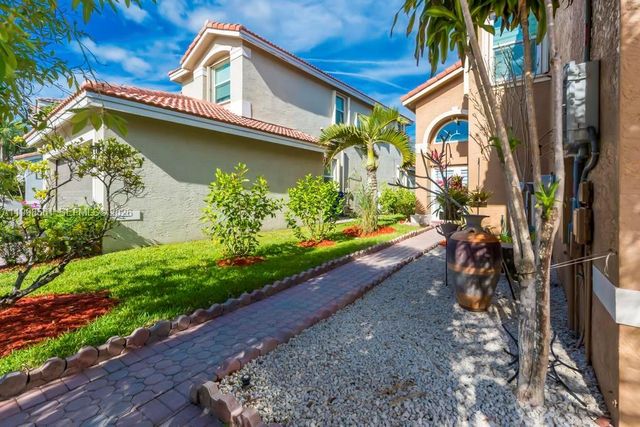 1941 SW 148th Way, Miramar, FL 33027