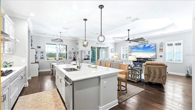 519 WILDLIFE GLEN, Bradenton, FL 34209