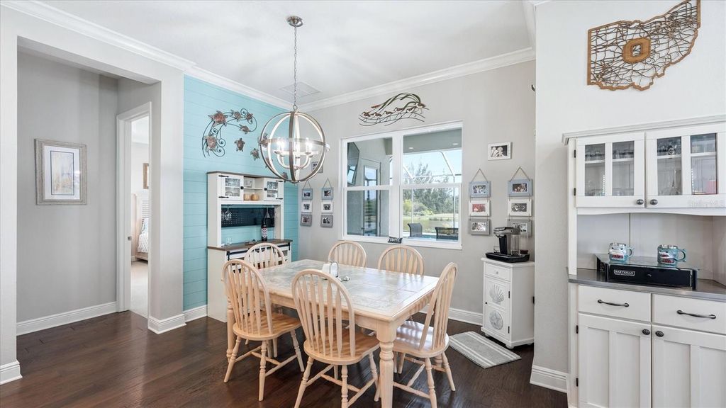Image 20 of property listing at 519 WILDLIFE GLEN, Bradenton, FL 34209