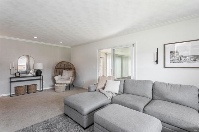 11901 Buttercup Lane, Granger, IN 46530