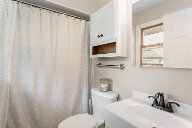 11901 Buttercup Lane, Granger, IN 46530