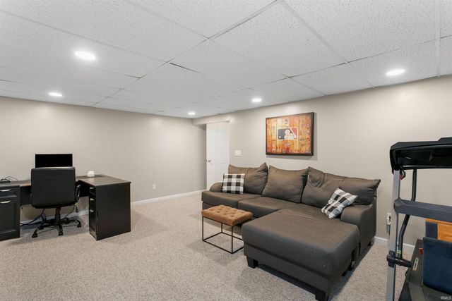 11901 Buttercup Lane, Granger, IN 46530