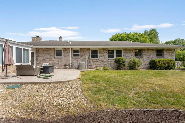11901 Buttercup Lane, Granger, IN 46530