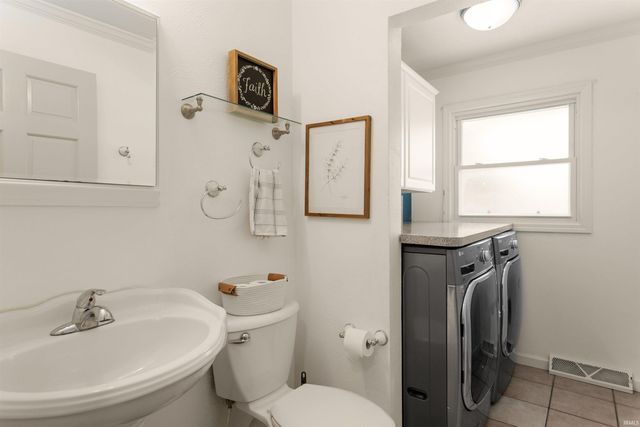 11901 Buttercup Lane, Granger, IN 46530