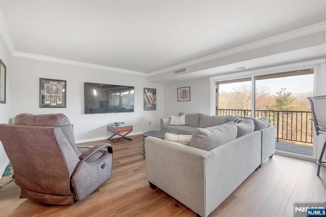 521 Piermont Avenue 529, River Vale, NJ 07675