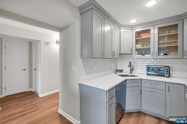 521 Piermont Avenue 529, River Vale, NJ 07675