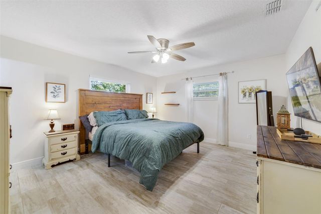 2336 WEKIVA RIDGE ROAD, Apopka, FL 32712