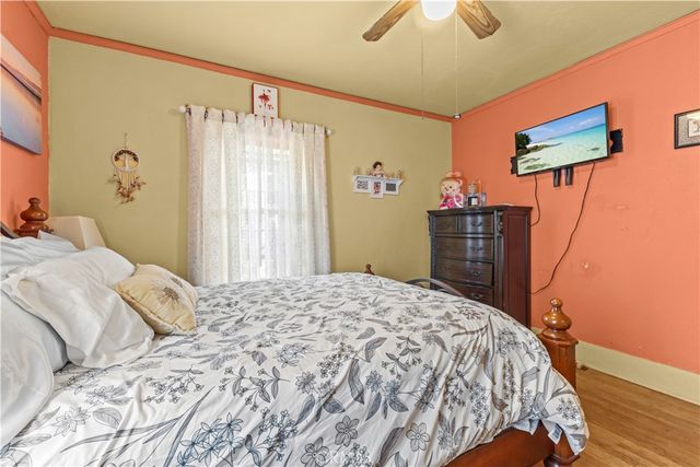 1119 W 84th Place, Los Angeles, CA 90044