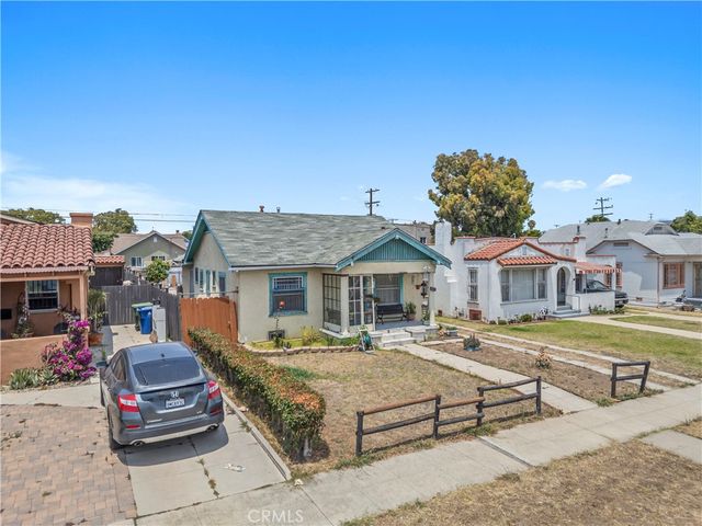 1119 W 84th Place, Los Angeles, CA 90044