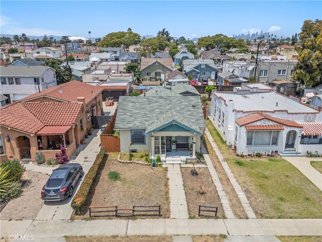 1119 W 84th Place, Los Angeles, CA 90044