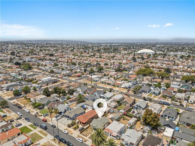 1119 W 84th Place, Los Angeles, CA 90044
