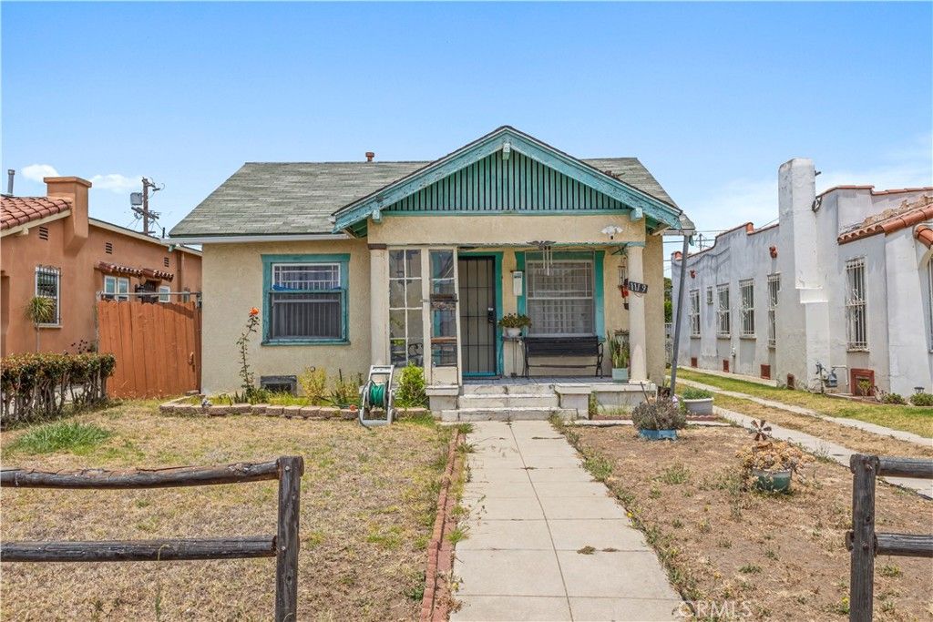 1119 W 84th Place, Los Angeles, CA 90044