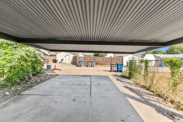 901 Wandering Way Drive, Allen, TX 75002