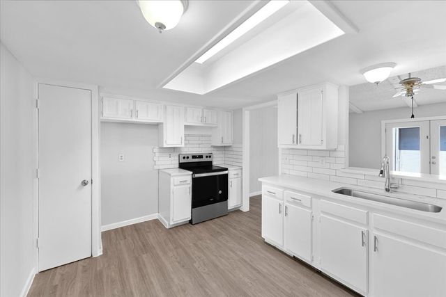 901 Wandering Way Drive, Allen, TX 75002