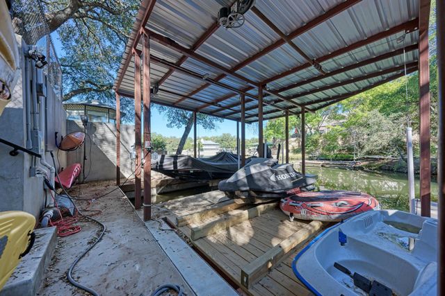 1113 County Road 132B, Kingsland, TX 78639