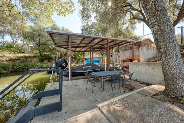 1113 County Road 132B, Kingsland, TX 78639