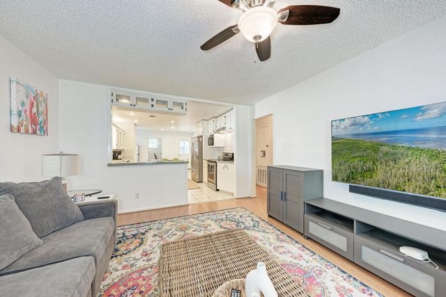 1113 County Road 132B, Kingsland, TX 78639