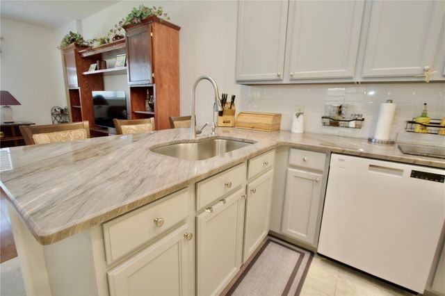 11205 EDGE PARK DRIVE, Hudson, FL 34667