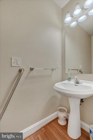410 SARAH WOODS DR, Red Lion, PA 17356