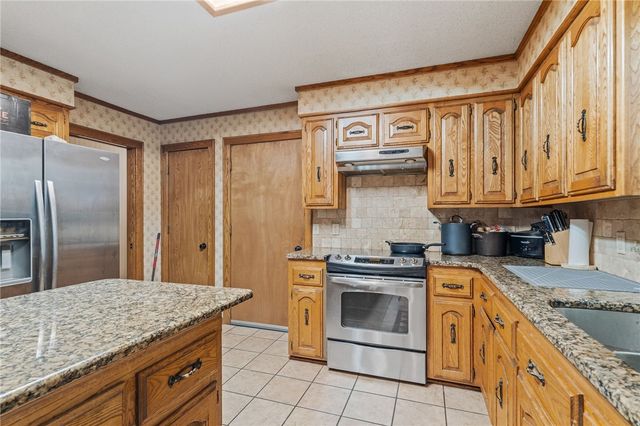 109 Meadors Drive, Alma, AR 72921