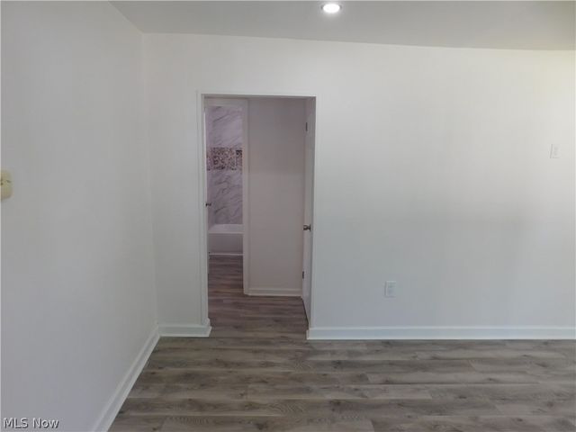 1283 Waverly Road, Eastlake, OH 44095