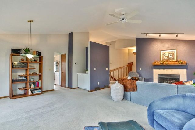 227238 CLIFFSIDE COURT, Wausau, WI 54401