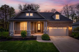 116 Orange Lake Drive, Orange, OH 44022