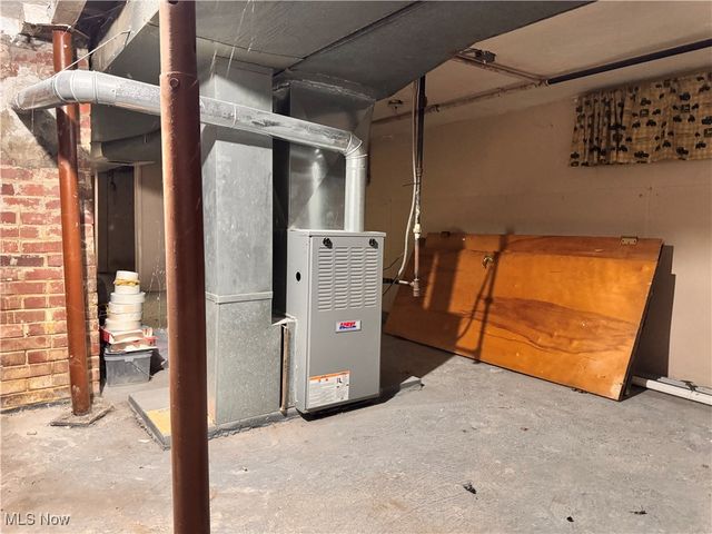 338 17th Street, Elyria, OH 44035