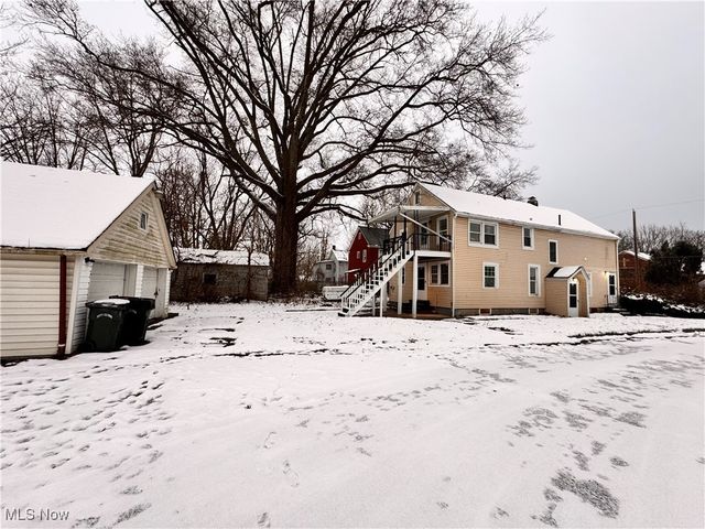 338 17th Street, Elyria, OH 44035