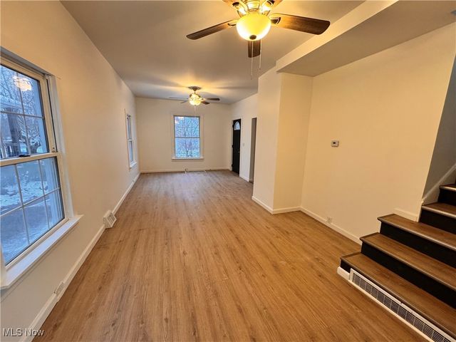 338 17th Street, Elyria, OH 44035