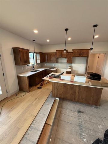 12501 Morgan Street, Excelsior Springs, MO 64024