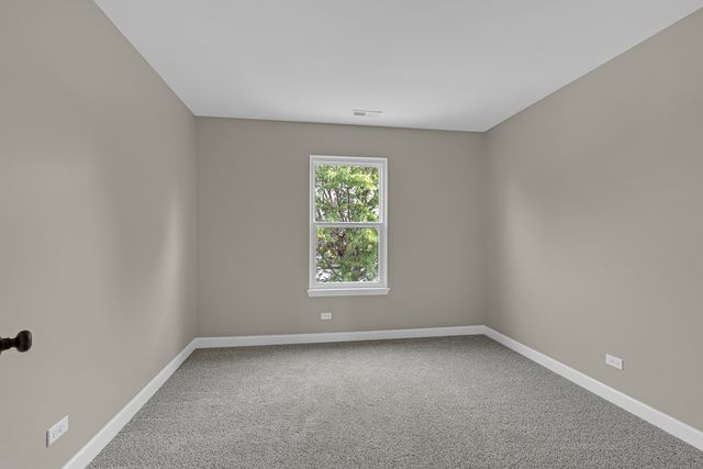 291 Wedgewood Circle, Lake In The Hills, IL 60156