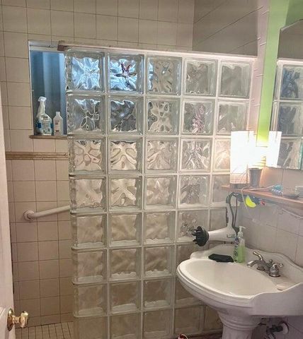 2010 Seidenberg Avenue, Key West, FL 33040