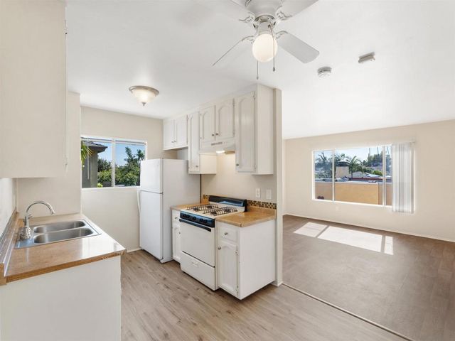 4135 Chamoune Avenue, San Diego, CA 92105