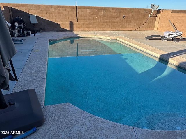 41848 W HILLMAN Drive, Maricopa, AZ 85138