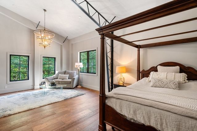 41 Myrtle St, Norfolk, MA 02056