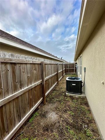 507 Downing Avenue 2, Edinburg, TX 78539